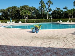 2790 E Ashley Drive E E, West Palm Beach FL 33415