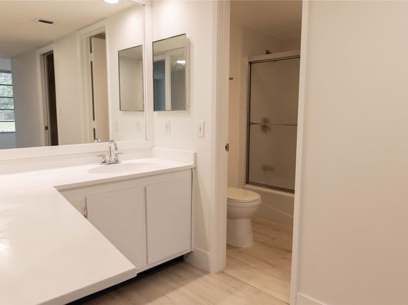 4007 N Cypress Dr 103, Pompano Beach FL 33069