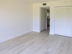 4007 N Cypress Dr 103, Pompano Beach FL 33069