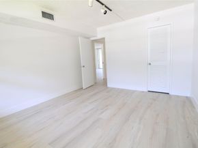 4007 N Cypress Dr 103, Pompano Beach FL 33069