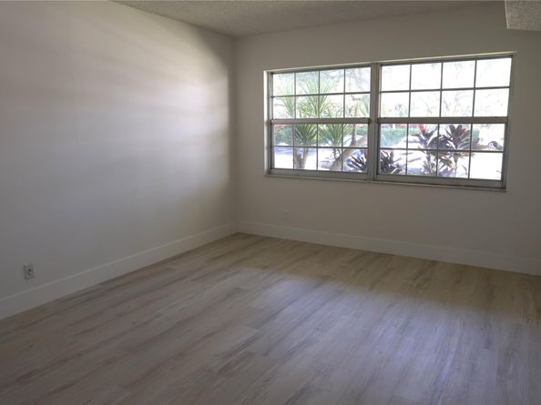 4007 N Cypress Dr 103, Pompano Beach FL 33069