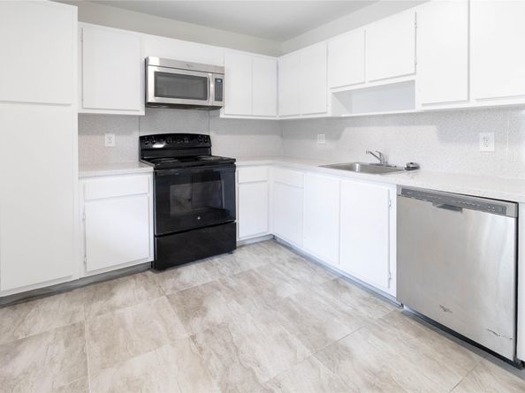 4007 N Cypress Dr 103, Pompano Beach FL 33069