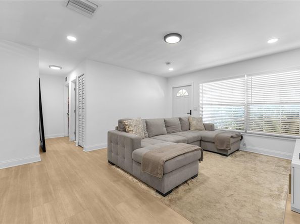 22718 SW 65th Terrace, Boca Raton FL 33428