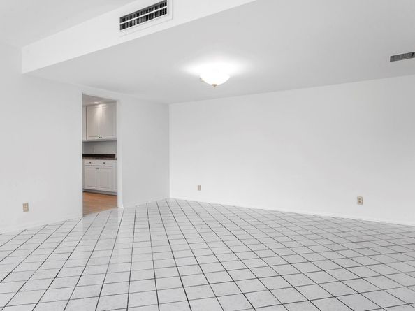 2860 S Ocean Boulevard 210, Palm Beach FL 33480