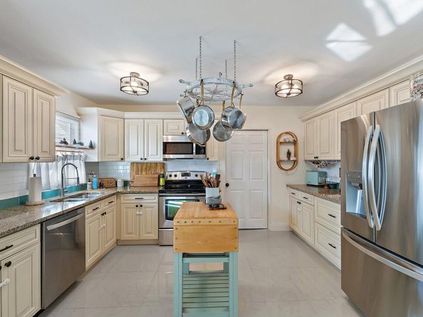 1821 Redbank Road, North Palm Beach FL 33408