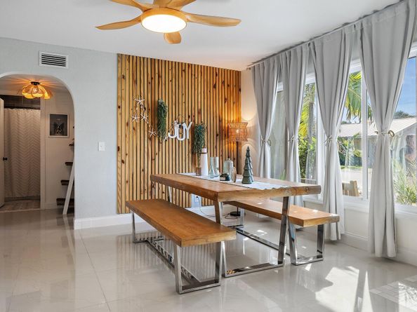 1821 Redbank Road, North Palm Beach FL 33408