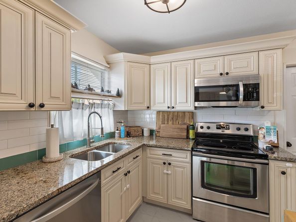 1821 Redbank Road, North Palm Beach FL 33408