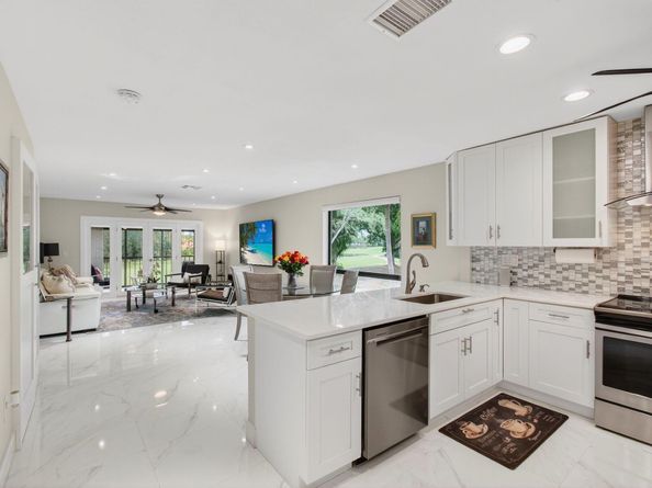 21668 Arriba Real 43H, Boca Raton FL 33433