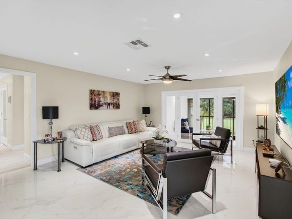 21668 Arriba Real 43H, Boca Raton FL 33433