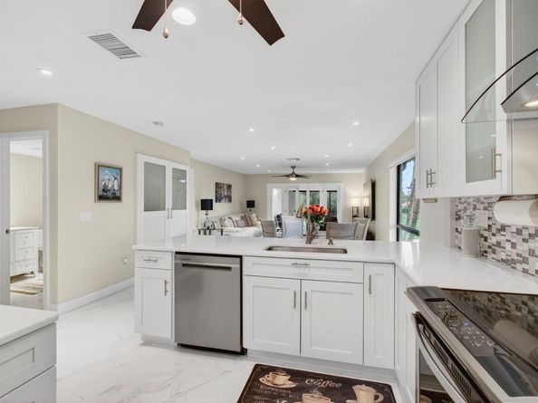 21668 Arriba Real 43H, Boca Raton FL 33433