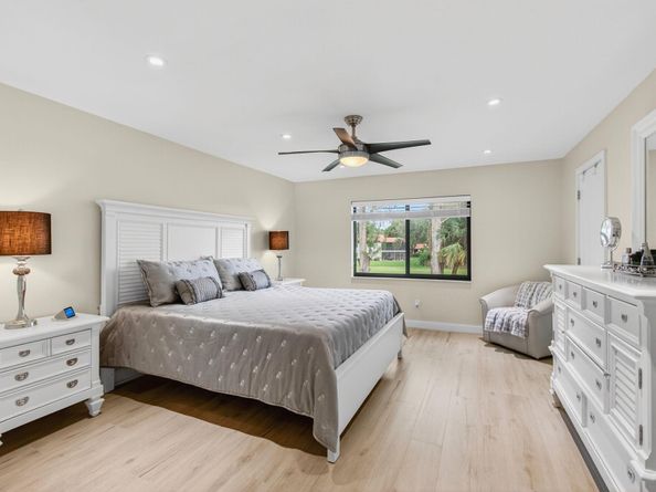 21668 Arriba Real 43H, Boca Raton FL 33433