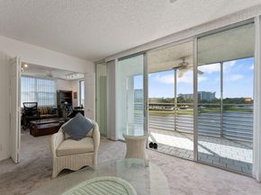 3095 N Course Dr 412, Pompano Beach FL 33069