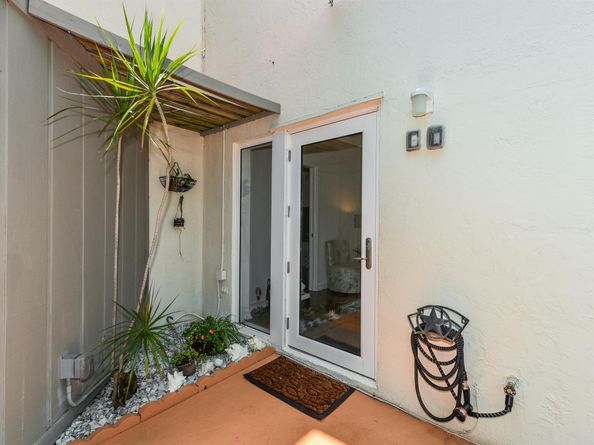 1605 S Us Highway 1 1d, Jupiter FL 33477