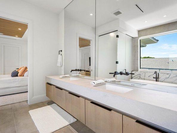 514 NE 7th Avenue, Delray Beach FL 33483