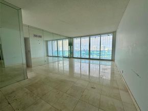 100 Bayview Dr PH28, Sunny Isles Beach FL 33160