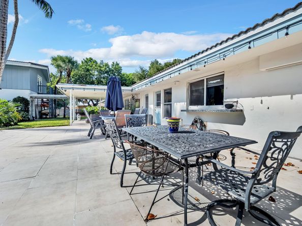 4734 Jefferson St, Hollywood FL 33021