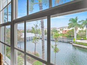 195 SW 7th St, Pompano Beach FL 33060