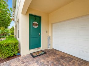 195 SW 7th St, Pompano Beach FL 33060