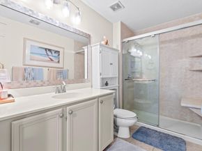 195 SW 7th St, Pompano Beach FL 33060