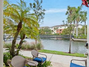 195 SW 7th St, Pompano Beach FL 33060