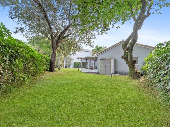 5857 Eagle Cay Circle, Coconut Creek FL 33073