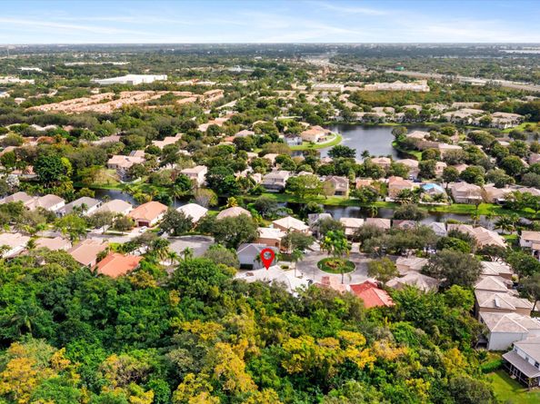 5857 Eagle Cay Circle, Coconut Creek FL 33073