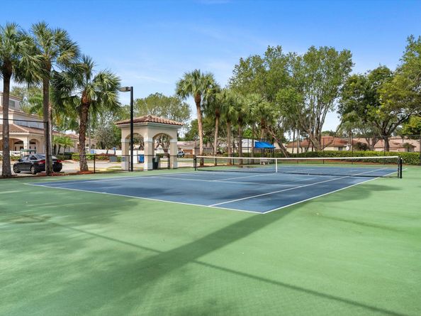 5857 Eagle Cay Circle, Coconut Creek FL 33073