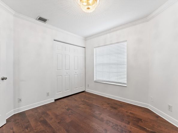 5857 Eagle Cay Circle, Coconut Creek FL 33073