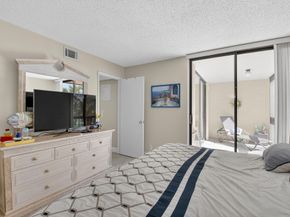 500 Egret Circle 8306, Delray Beach FL 33444