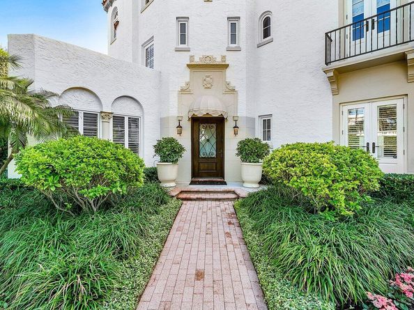 130 Brazilian Avenue, Palm Beach FL 33480
