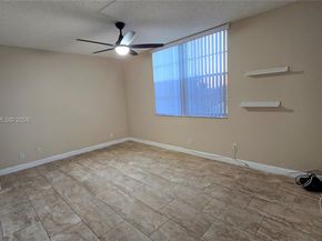 9230 Lagoon Place 310, Davie FL 33324
