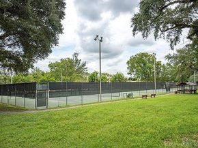 9230 Lagoon Place 310, Davie FL 33324