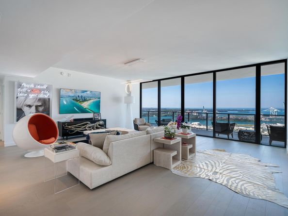 Undisclosed Address #F10537965, Miami Beach FL 33139