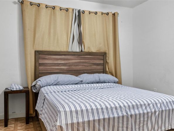 3446 NW 17 St, Miami FL 33125