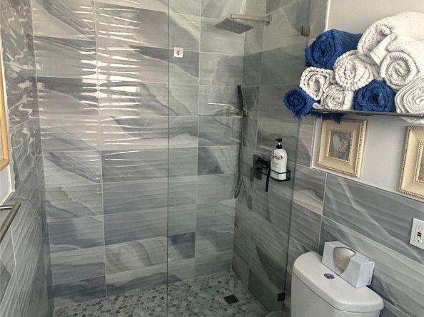 2820 NE 49th St, Fort Lauderdale FL 33308