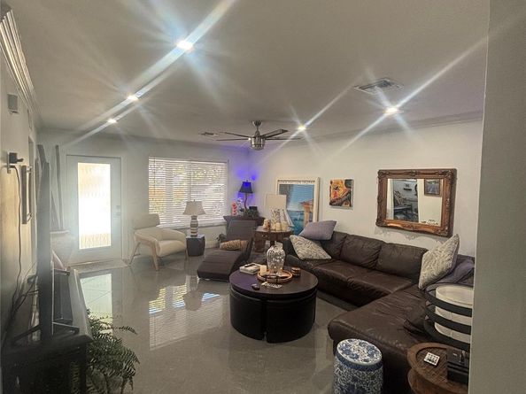 2820 NE 49th St, Fort Lauderdale FL 33308