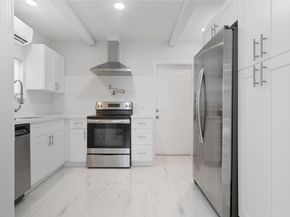 409 N 61st Ter, Hollywood FL 33024