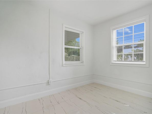 409 N 61st Ter, Hollywood FL 33024