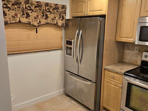 9531 Seagrape Dr 205, Davie FL 33324