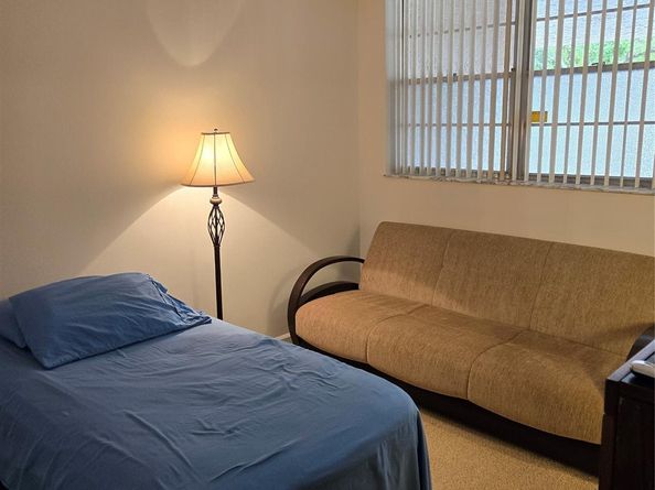 9531 Seagrape Dr 205, Davie FL 33324