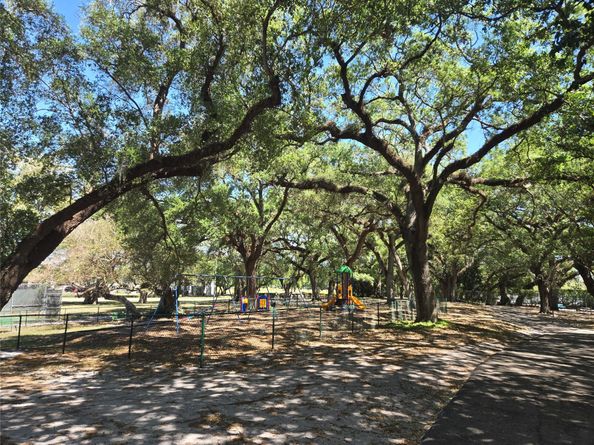 9531 Seagrape Dr 205, Davie FL 33324