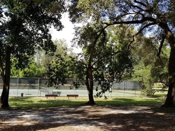 9531 Seagrape Dr 205, Davie FL 33324