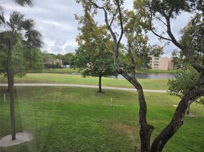 9531 Seagrape Dr 205, Davie FL 33324