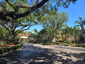 9531 Seagrape Dr 205, Davie FL 33324