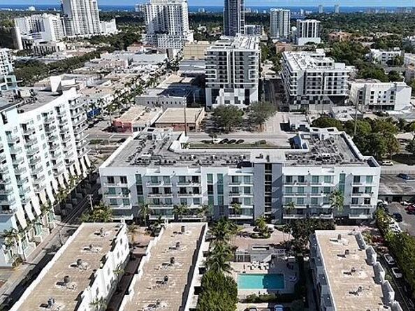 2100 Van Buren Street 215, Hollywood FL 33020