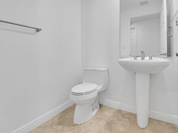 1755 E Hallandale Beach Blvd PH02, Hallandale Beach FL 33009