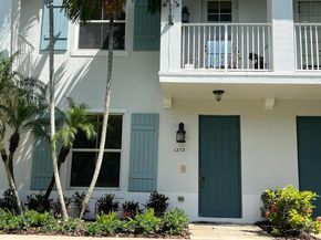 1272 Via Fiume, Boynton Beach FL 33426