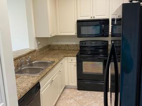 1272 Via Fiume, Boynton Beach FL 33426