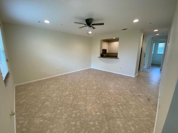 1272 Via Fiume, Boynton Beach FL 33426