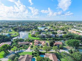 9030 NW 32nd St, Coral Springs FL 33065